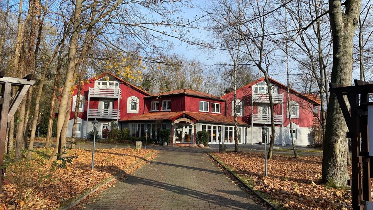 Hotel Rosengarten Leipzig-Naunhof Extérieur photo
