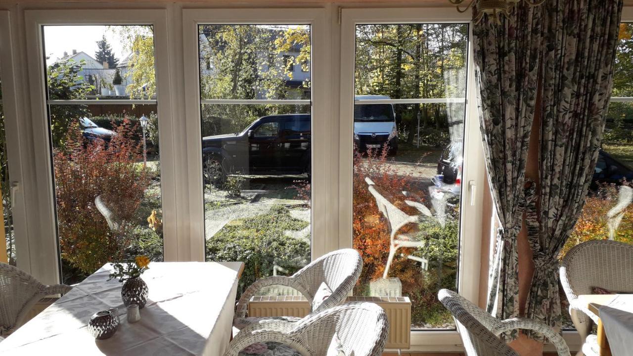 Hotel Rosengarten Leipzig-Naunhof Extérieur photo