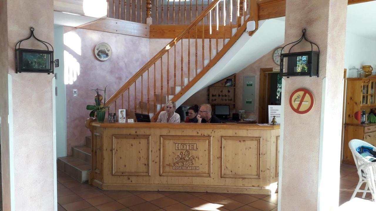 Hotel Rosengarten Leipzig-Naunhof Extérieur photo